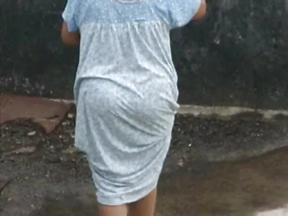 የህንድ ሰላይ አክስት ላይ ስለላ - Bent Ass የቀድሞ ወታደሮች የወሲብ ቪዲዮ ይመልከቱ - Voyeur አስ.
