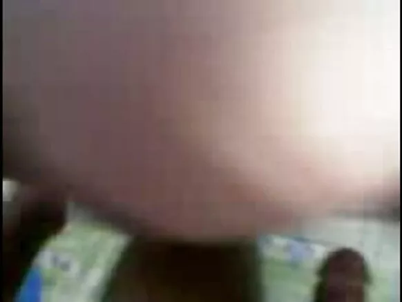 Desi aunty ሌዝቢያን xxx እናት እና ሴት ልጃቸውን ጨክነዋል።