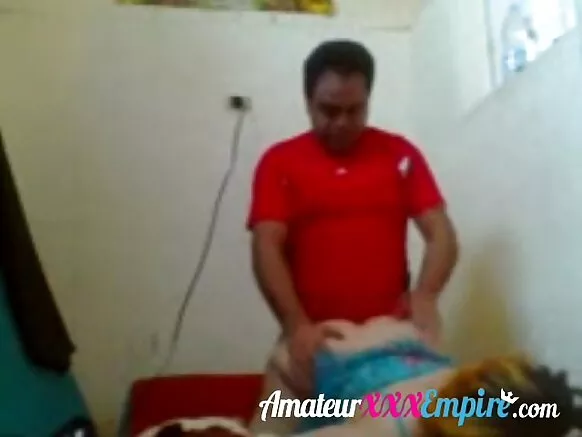ትልቅ አህያ MILF በጥቁር ተበዳ እናቴን መጸዳጃ ቤት ውስጥ ከአንድ አስቀያሚ ሰው ጋር እበዳለሁ.